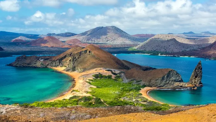 Best time to cruise Galapagos Islands
