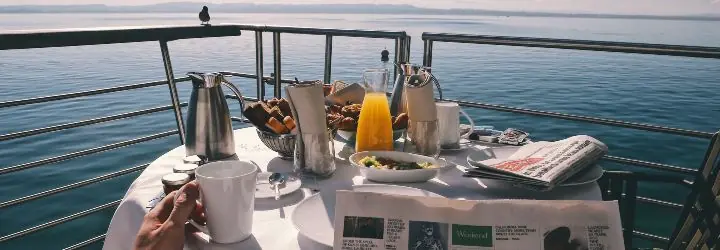 Cruise Breakfast