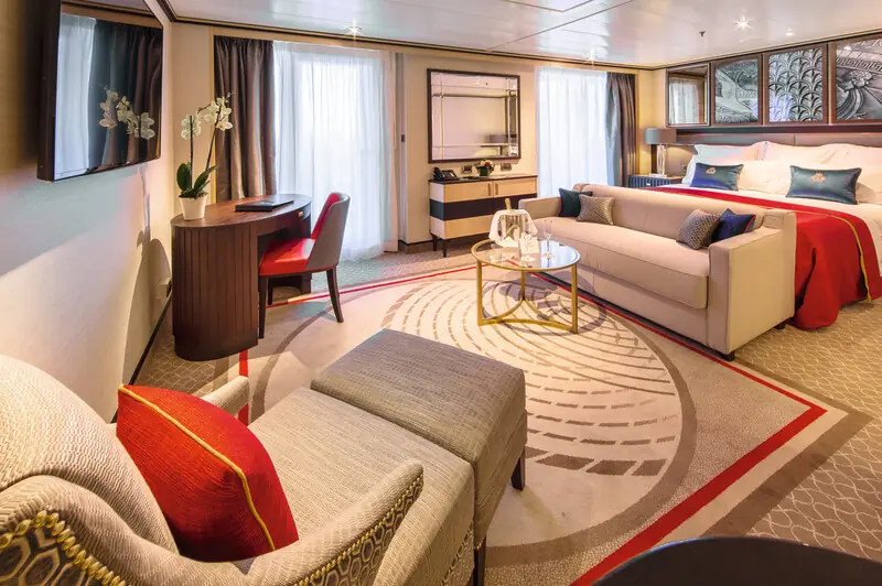 Queens Suite aboard Queen Mary 2