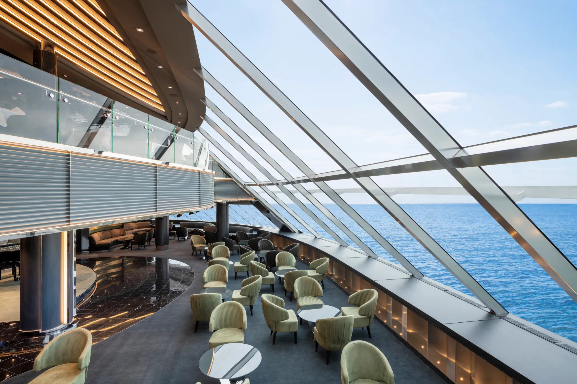 MSC Yacht Club - Top Sail Lounge on MSC Virtuosa