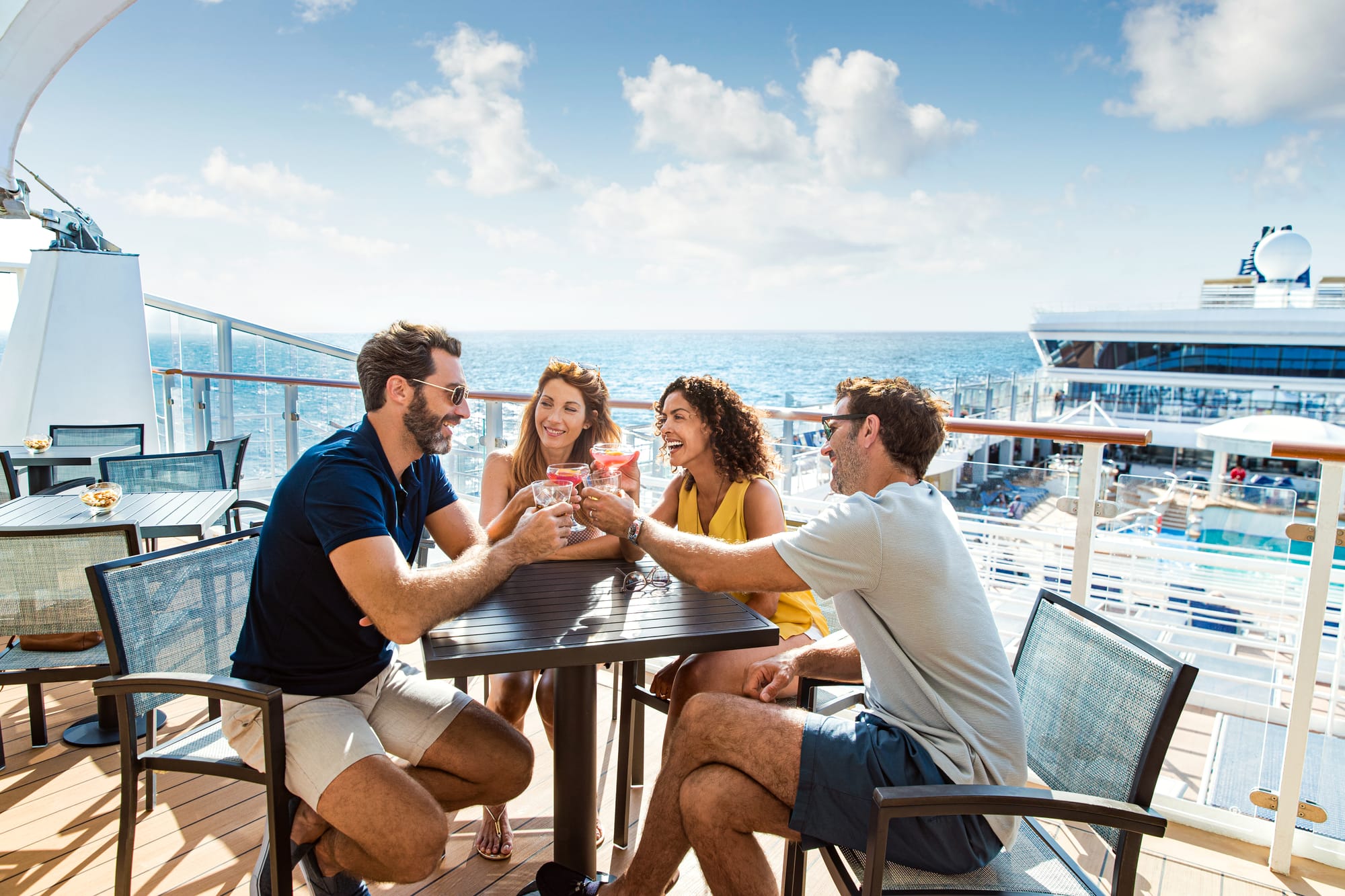 Having a cocktail with Norwegian Cruise Line