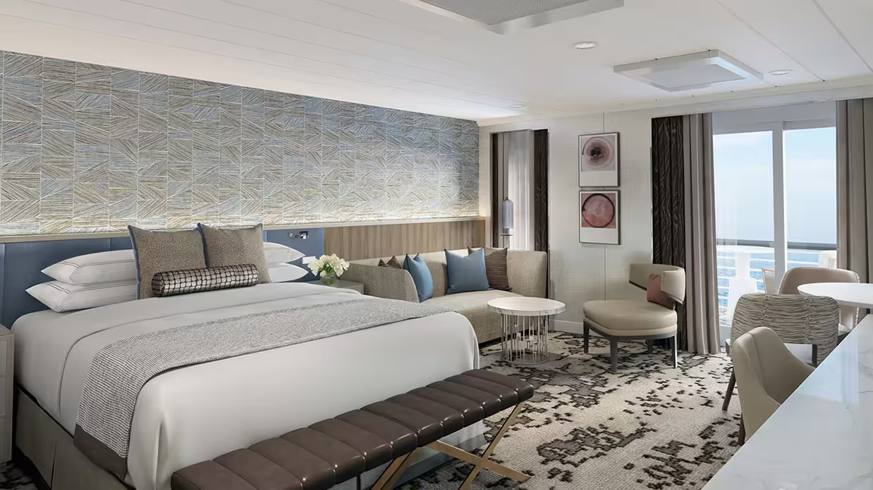 Penthouse suite on Oceania Sonata