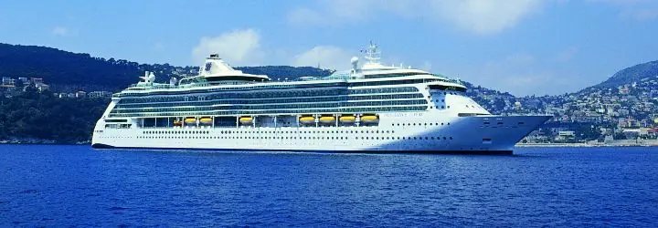 Brilliance of the Seas Sailing