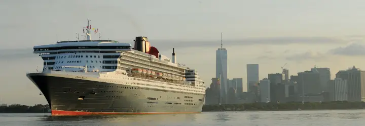 Queen Mary 2 in New York