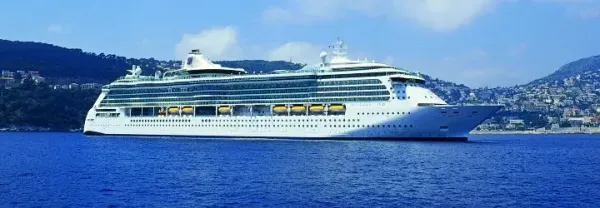 Brilliance of the Seas Sailing