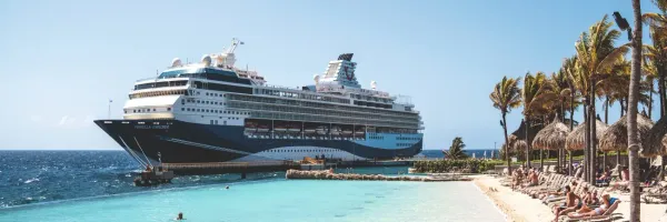 Marella Explorer in Curacao 