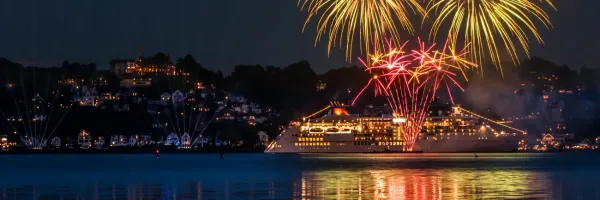 Image related to 10 celebrities you didn’t know were ship godmothers